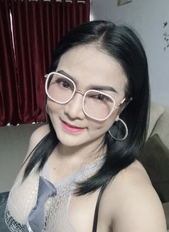 Lily - puta in Bangkok Photo 18 of 25