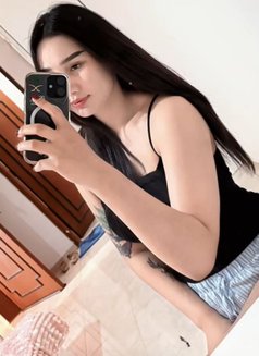 Lily three some available - escort in Muscat Photo 11 of 11