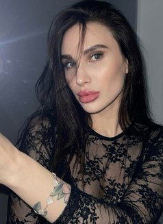 Lily Top one in City - escort in Dubai Photo 7 of 8