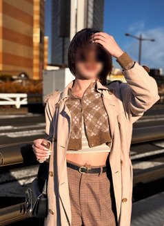 Lily Vaughen - Transsexual escort in Okinawa Island Photo 3 of 18