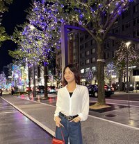 Lily Vaughen (GFE) - Transsexual escort in Tokyo