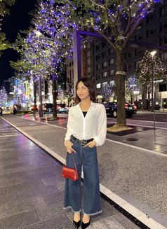 Lily Vaughen GFE (FMTY in Osaka) - Transsexual escort in Osaka Photo 1 of 27