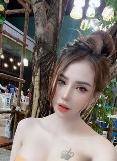 Lily - escort in Ho Chi Minh City Photo 1 of 8
