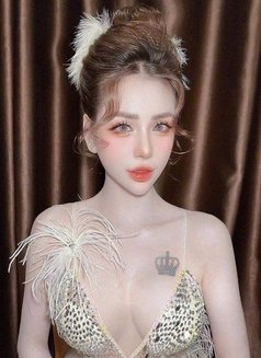 Lily - escort in Ho Chi Minh City Photo 2 of 8