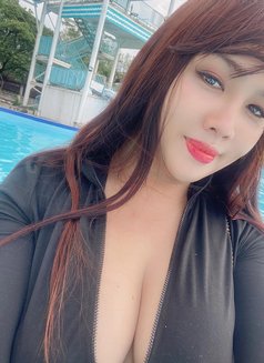 Lily Vip Masseurs - Acompañantes transexual in Hong Kong Photo 5 of 10