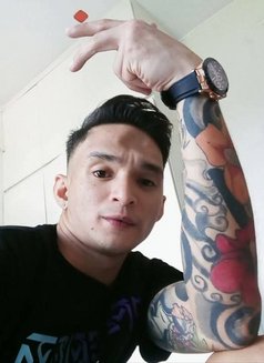 Lim Xavier - Acompañantes masculino in Manila Photo 2 of 3
