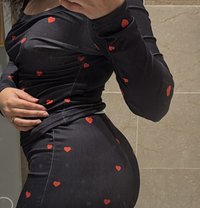 Lima - escort in Cairo