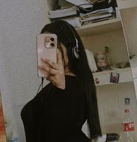 Lima - escort in Wuhan