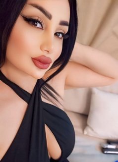 Limar - escort in Dubai Photo 3 of 5