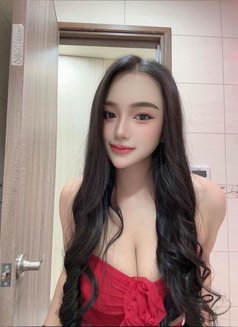 Lin lin - escort in Taipei Photo 4 of 4