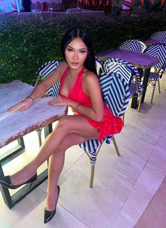 Lin Sexy Lady Boy - Transsexual adult performer in Ko Samui Photo 16 of 16