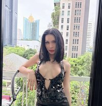 Lin - masseuse in Bangkok Photo 1 of 14