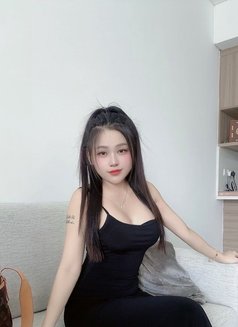 Lin - puta in Şalālah Photo 3 of 5