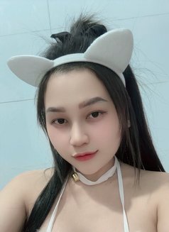 Lin - puta in Şalālah Photo 4 of 5