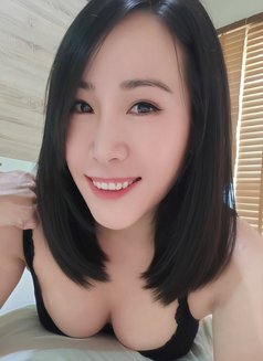 Lina, 100% blueprint for perfect GFE 🤍 - escort in Singapore Photo 8 of 21