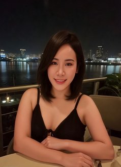 Lina, 100% GFE in Town - escort in Tokyo Photo 15 of 17