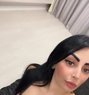 Lara - puta in Dubai Photo 5 of 15
