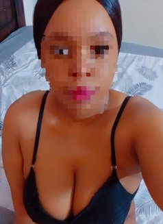 Lina (cam&real meet) - puta in Chennai Photo 5 of 6