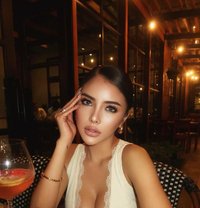 Alonaru - escort in Singapore