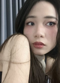 Lina - escort in Bangkok Photo 3 of 6