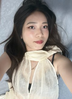 Lina - escort in Bangkok Photo 4 of 6