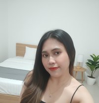 Lina - puta in Jakarta