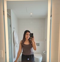 Lina - puta in Jakarta