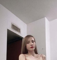 Lina - escort in Al Juffair