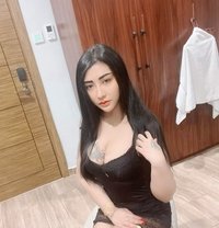 Bella - escort in Bali