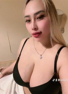 Lina From Indonesia - puta in İstanbul Photo 6 of 8