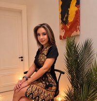 Lina Im new lady in Riyadh - puta in Riyadh Photo 6 of 8