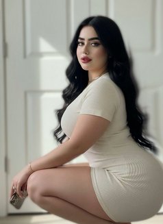 Lina in Riyadh - Male escort in Riyadh Photo 4 of 5