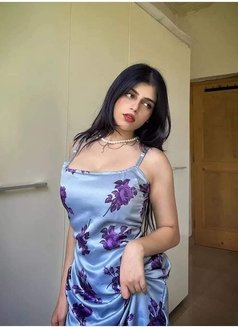 Lina - escort in Doha Photo 3 of 3