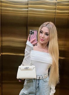 Lina - escort in Dubai Photo 8 of 8