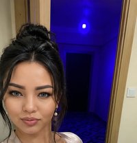 Lina - escort in Riyadh