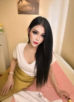 Lina Ladyboy Thailand - masseuse in Abu Dhabi Photo 1 of 10