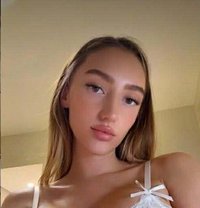 Lina - escort in Tirana