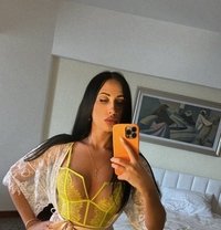 Lina - escort in Bali Photo 4 of 4