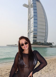 Lina - escort in Dubai Photo 2 of 3