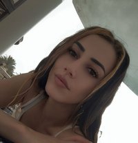Lina - escort in Muscat
