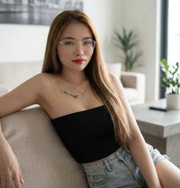 Lina - escort in Muscat