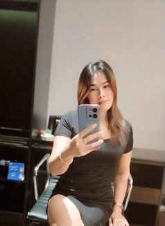 Lina - escort in Chandigarh Photo 3 of 19