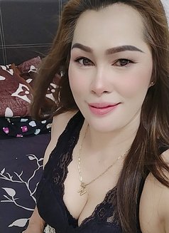 Lina - escort in Chandigarh Photo 11 of 19