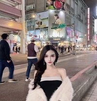 Lina - escort in Tokyo
