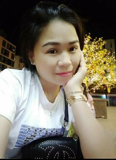 Lina - puta in Da Nang Photo 1 of 4