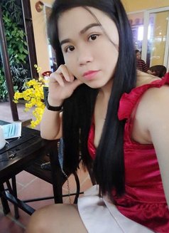 Lina - puta in Da Nang Photo 2 of 4