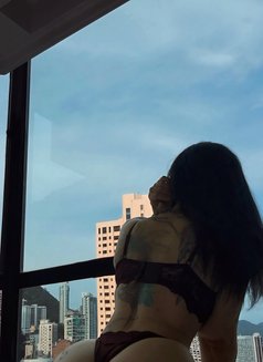 Linae - escort in Tokyo Photo 10 of 16