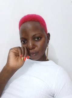 Linah - escort in Mombasa Photo 1 of 2