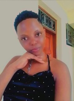 Linah - escort in Mombasa Photo 2 of 2
