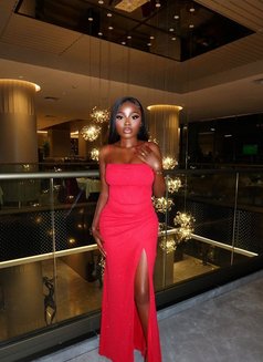 Linby - escort in Lagos, Nigeria Photo 3 of 3